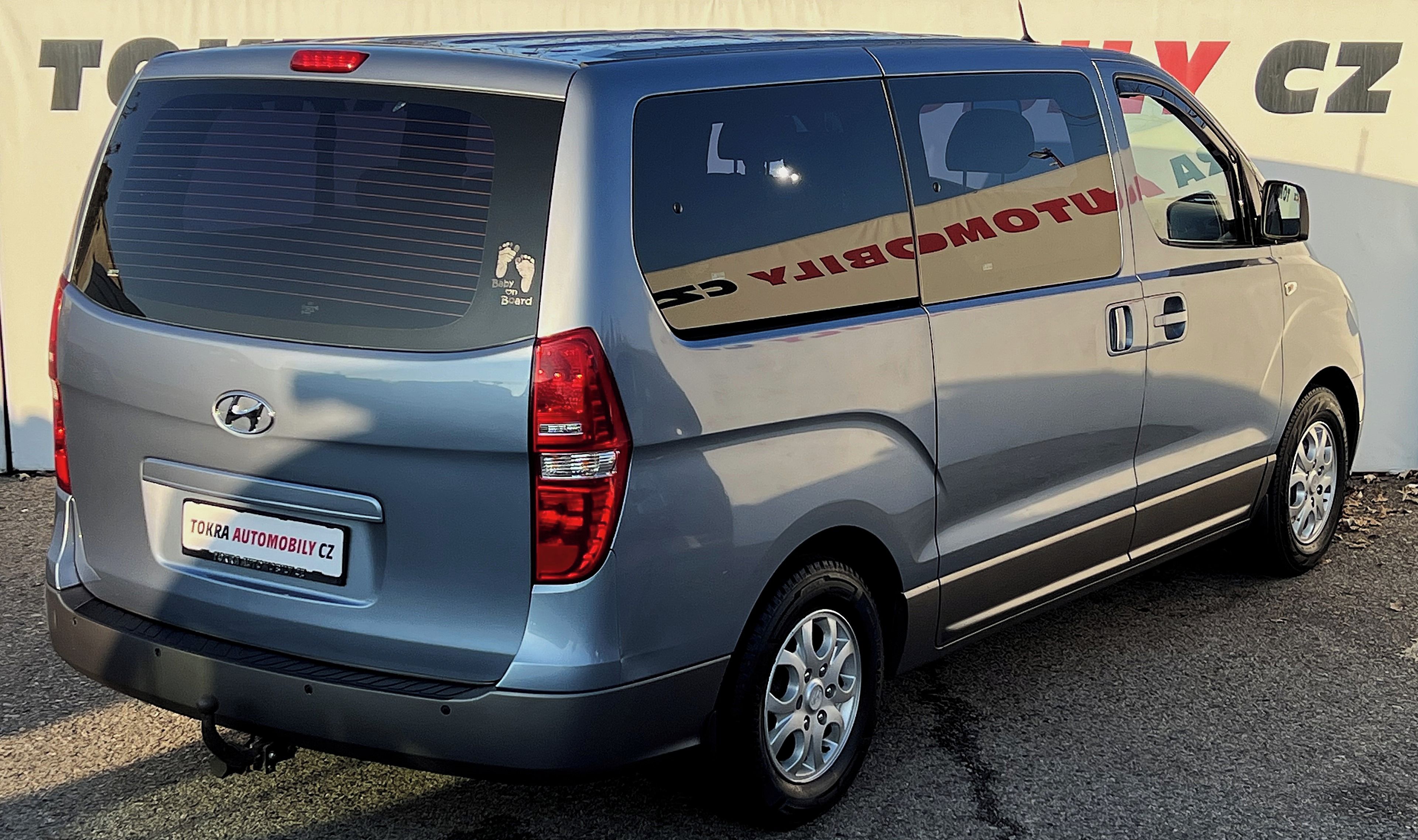 Hyundai H 1, 2.5CRDI Klima 8míst Tažné ČR - fotka 6