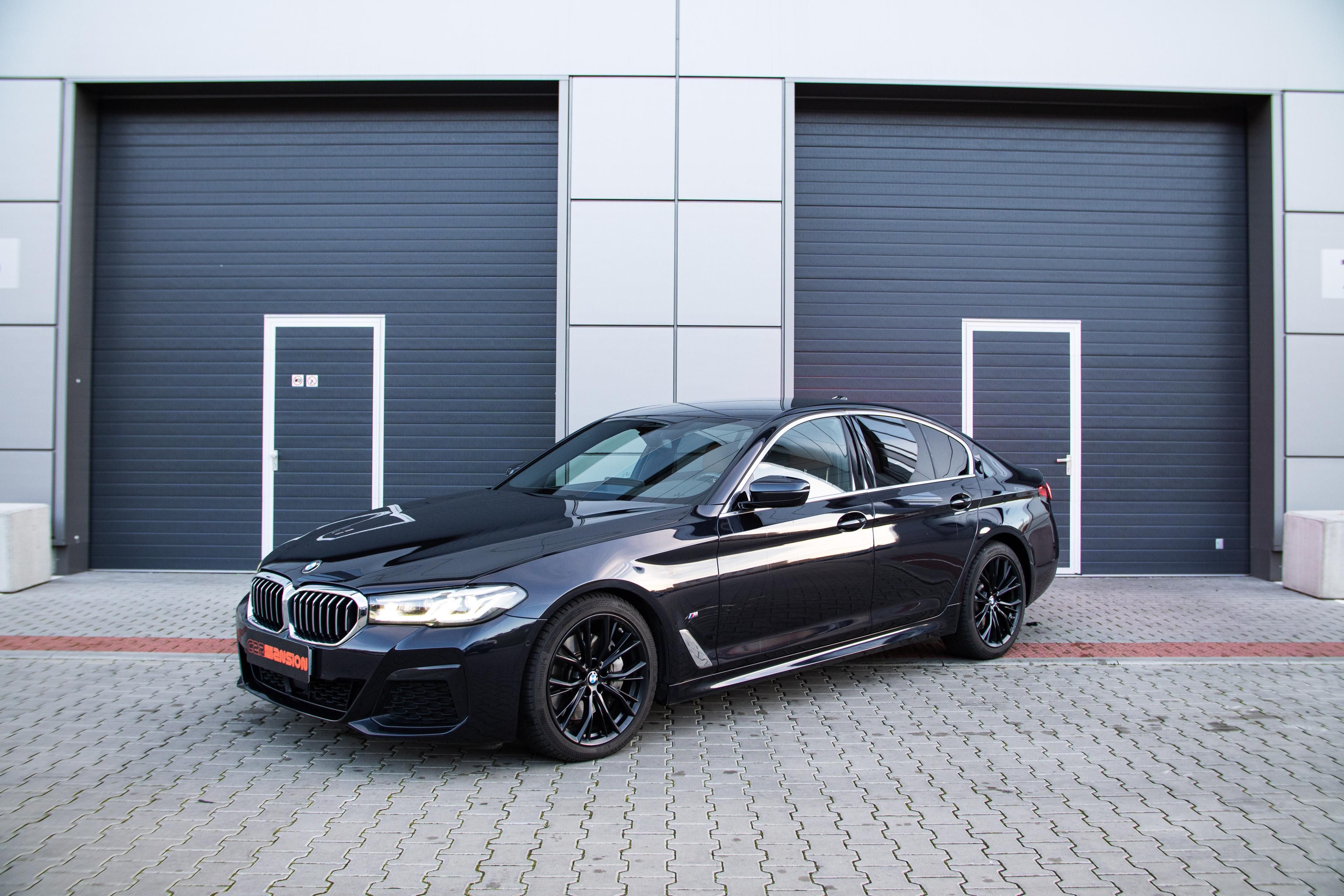 BMW Řada 5, 530d xDrive-M sport/LED/Dakota