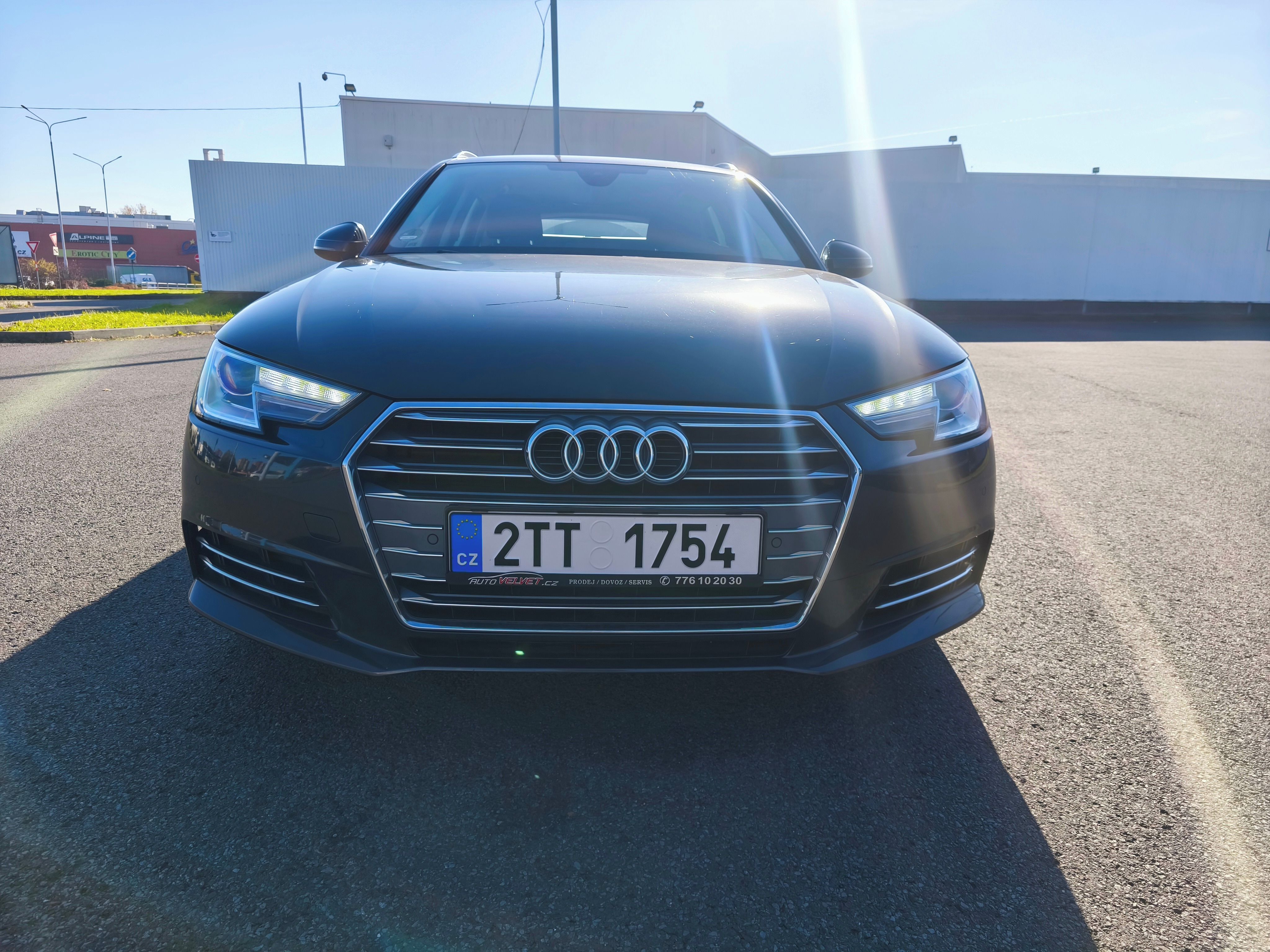 Audi A4 Avant, facelift B9 2.0 TDi 110 kW - fotka 6