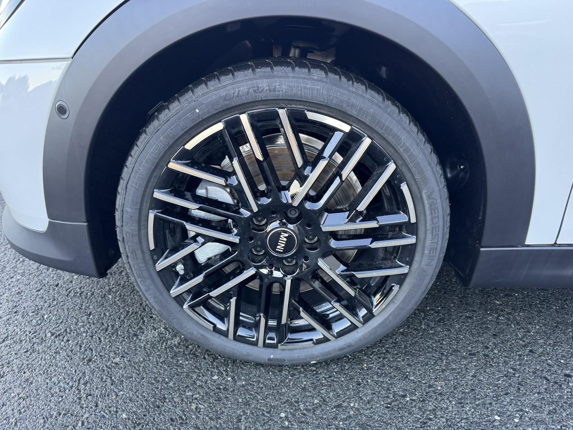 Mini Cooper, 5 door (F65) S - fotka 6