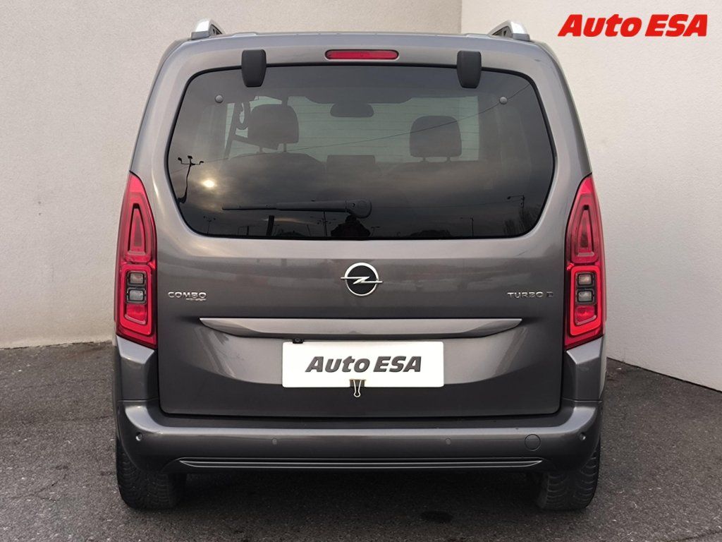 Opel Combo, 1.5CDTi,Life,navi,panor - fotka 5