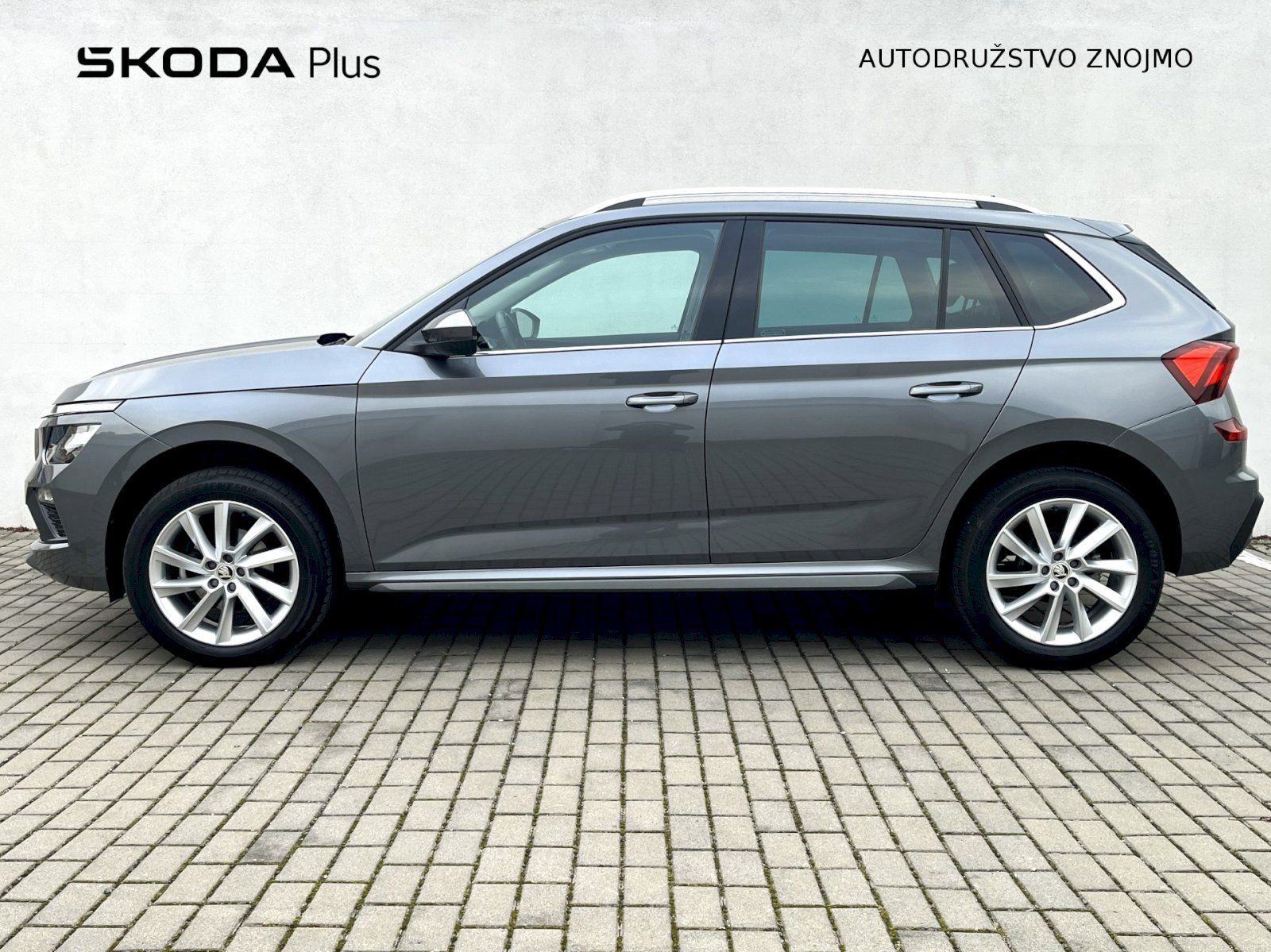 Škoda Kamiq, 1,0TSI 85KW DSG TOP SELECTION - fotka 3
