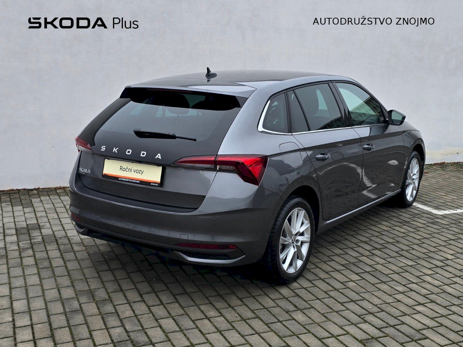 Škoda Scala, 1,0TSI 85KW DSG TOP SELECTION - fotka 2