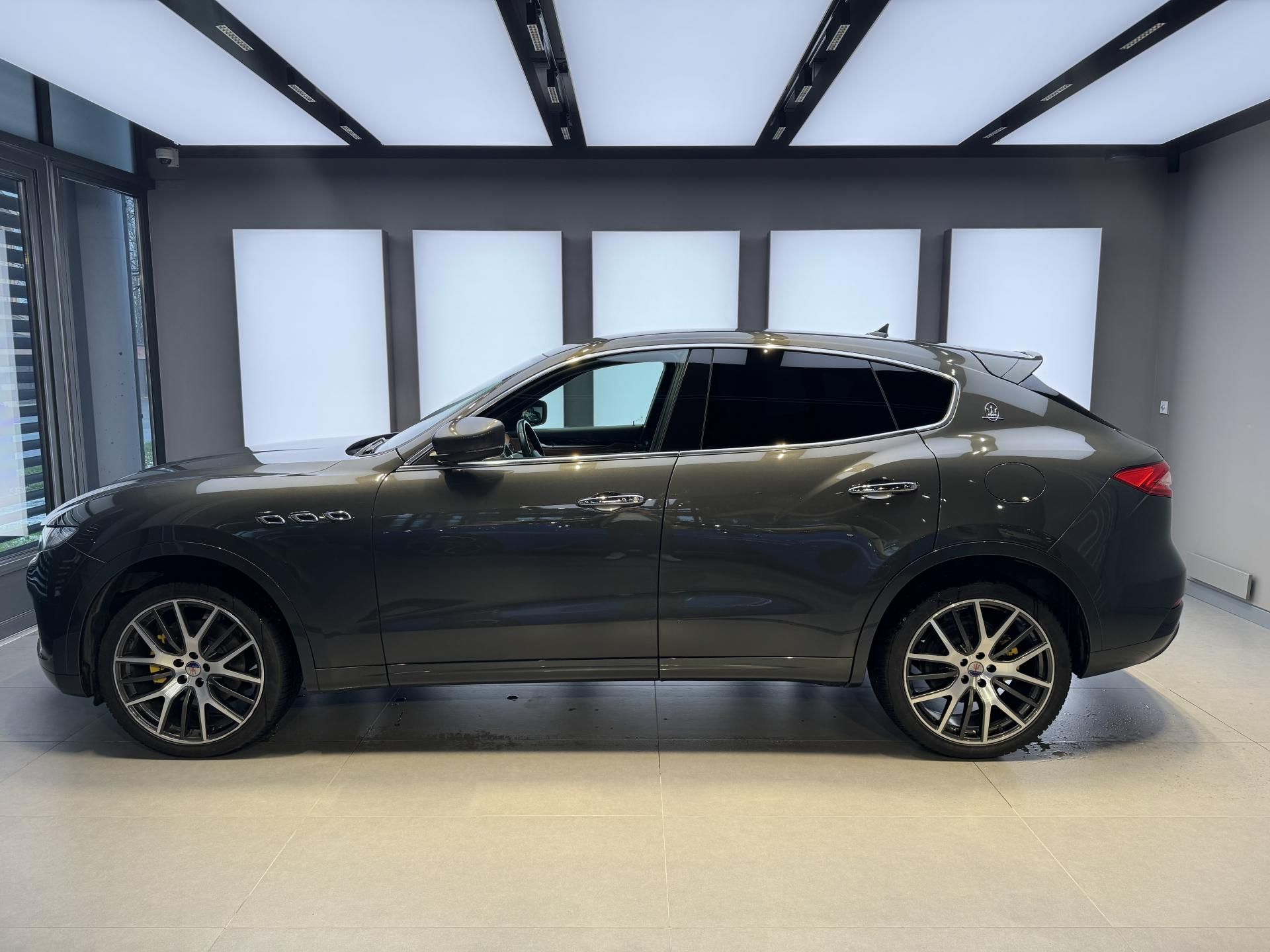 Maserati Levante, Diesel 275HP - fotka 5