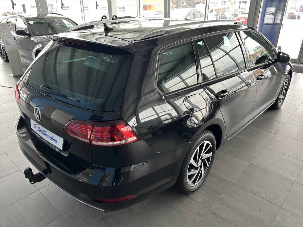 Volkswagen Golf, 1,6   TDI 85kW,JOIN,TAŽNÉ,SERV - fotka 6