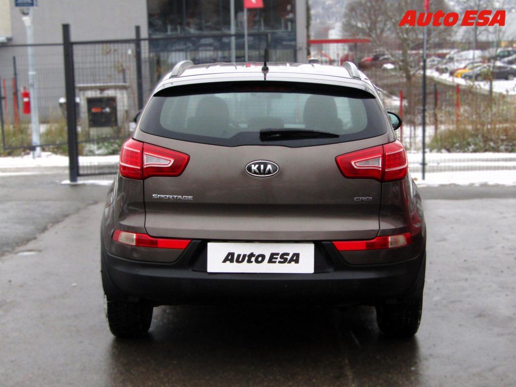 Kia Sportage, 2.0 CRDi 4x4,ČR,AC - fotka 5