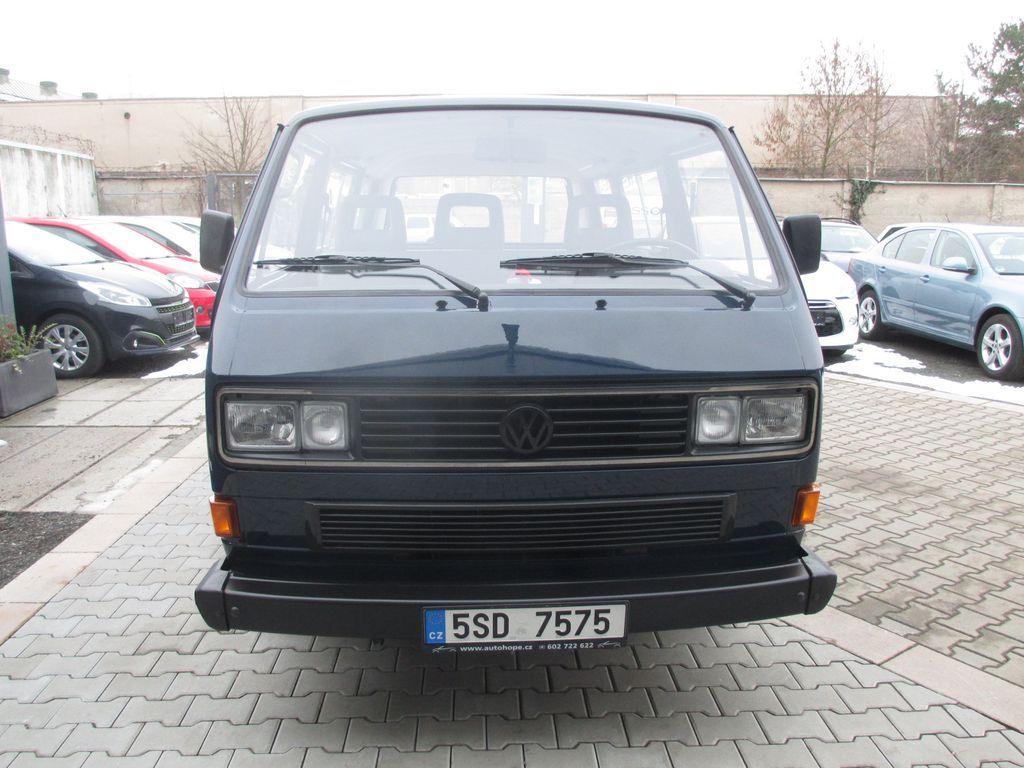 Volkswagen Caravelle, 1.6 TD - fotka 2