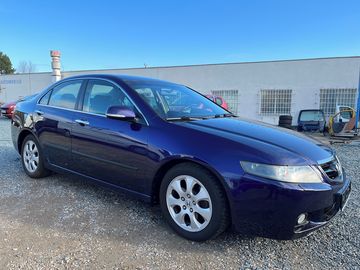 2.4 i - VTEC Executive