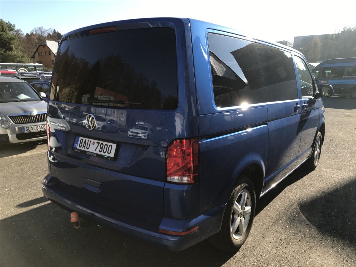 Volkswagen Transporter, 2,0 TDi 110kW 8 míst - fotka 6