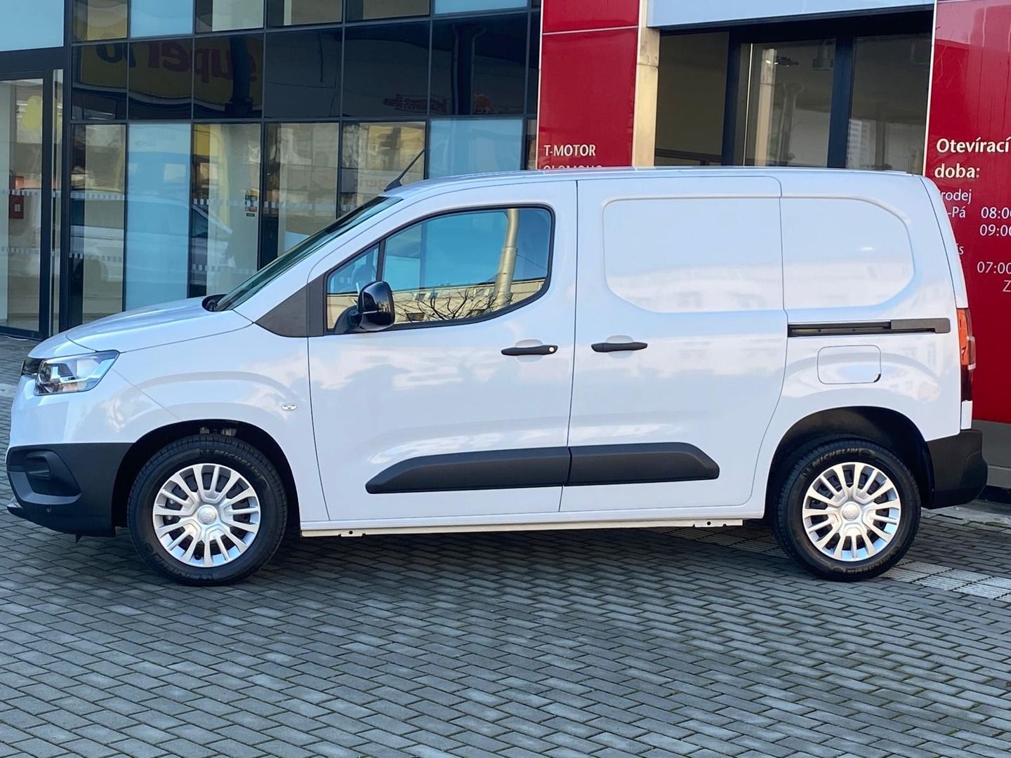 Toyota Proace, 1,5 Comfort - fotka 2