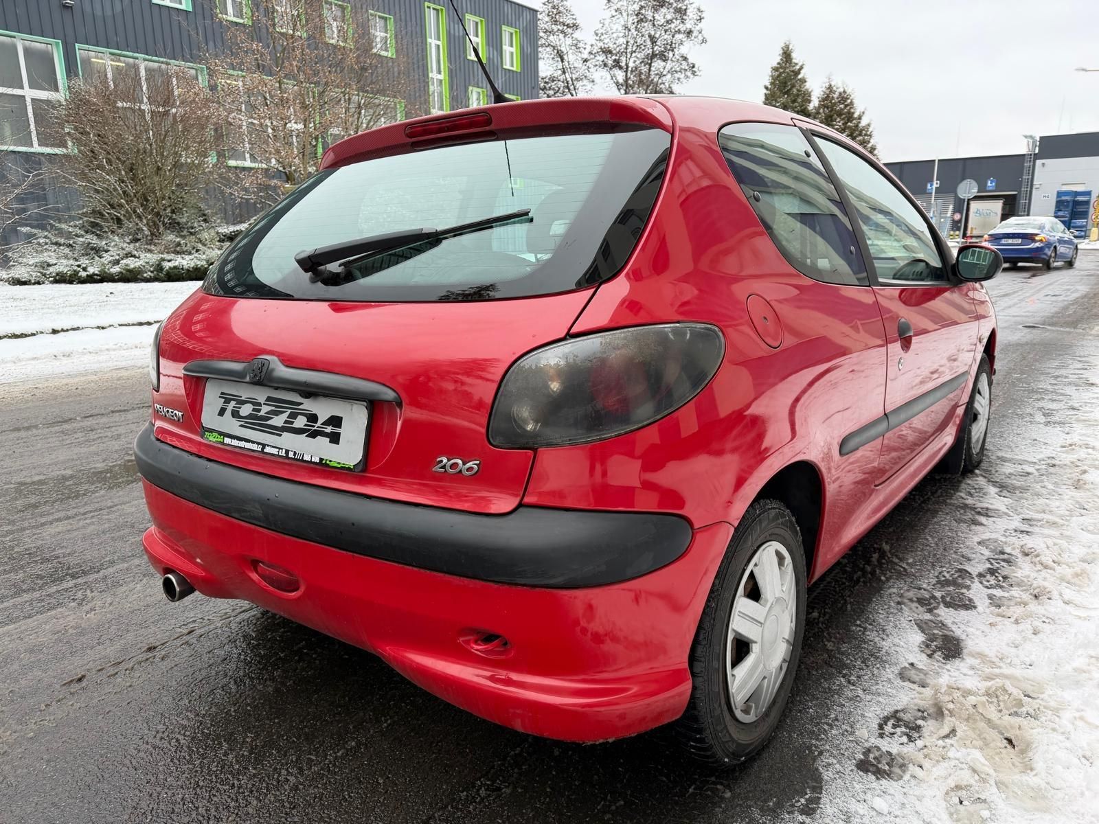 Peugeot 206, 1,4i / 55 kW / sada pneu - fotka 5