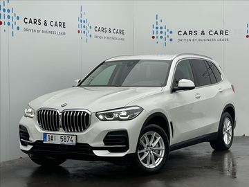 3,0 xDrive40i LED+TAŽNÉ
