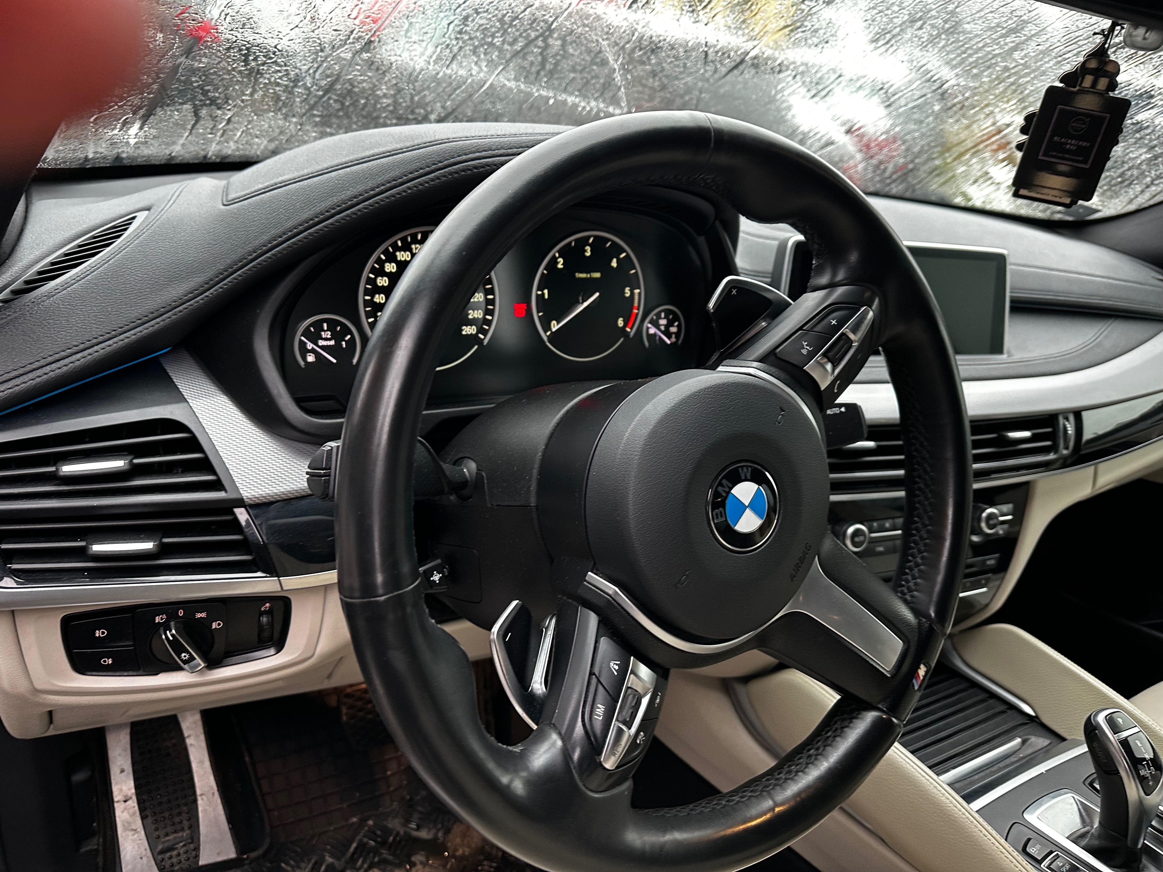 BMW X6, BMW x6 40 D - fotka 6