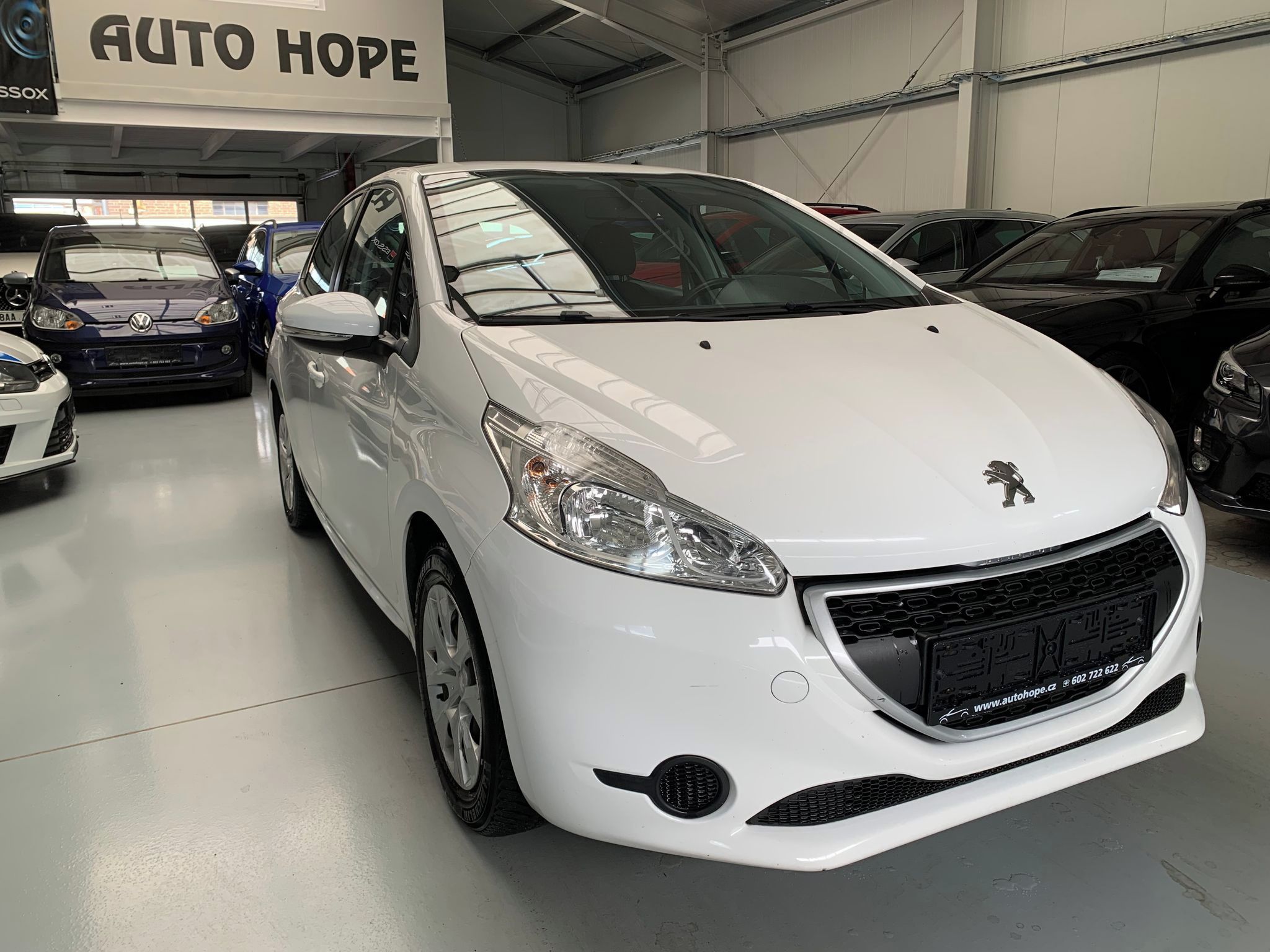 Peugeot 208, 1,0 VTi