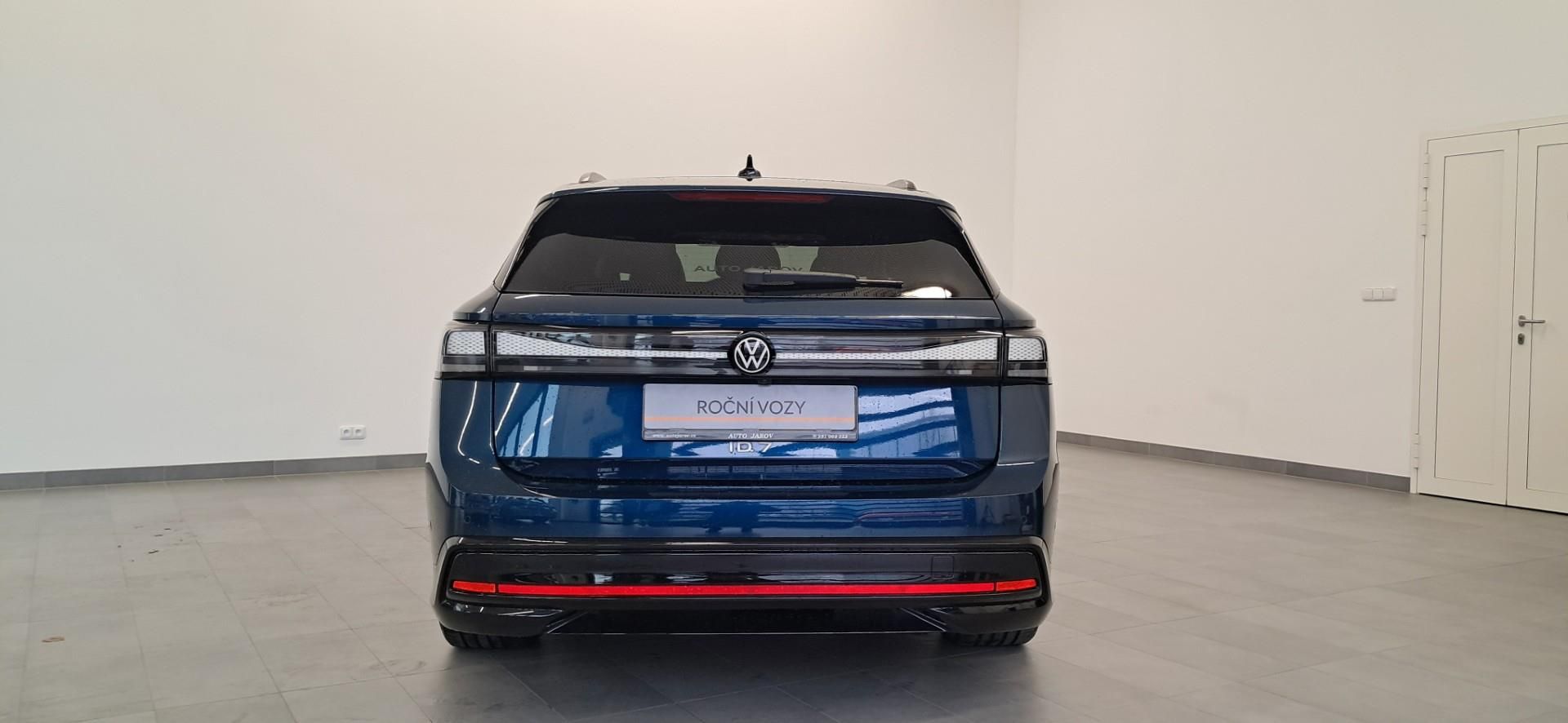 Volkswagen ID.7 Tourer - fotka 3