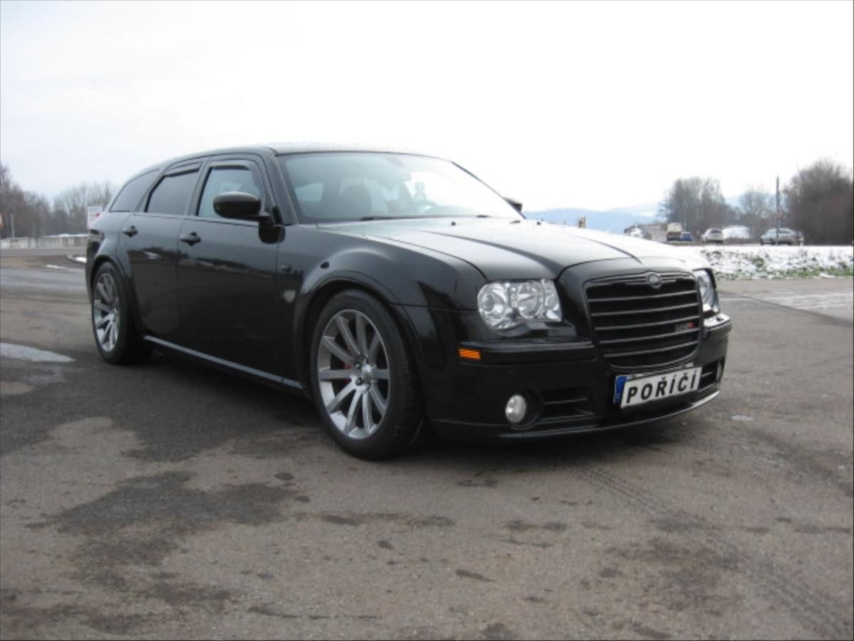 Chrysler 300C, 6,1 HEMI SRT- 8 - fotka 3