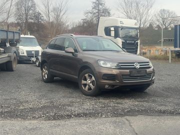 3.0 V6, highline, vzduch, pano