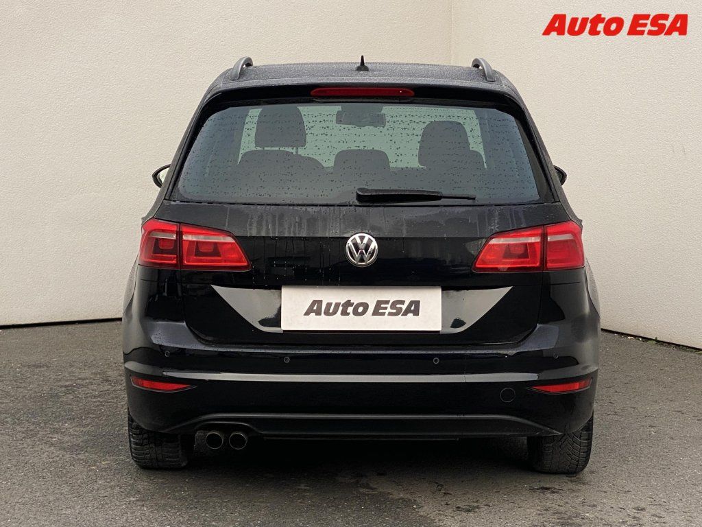 Volkswagen Golf Sportsvan, 1.4 TSi,Highline,DSG - fotka 5