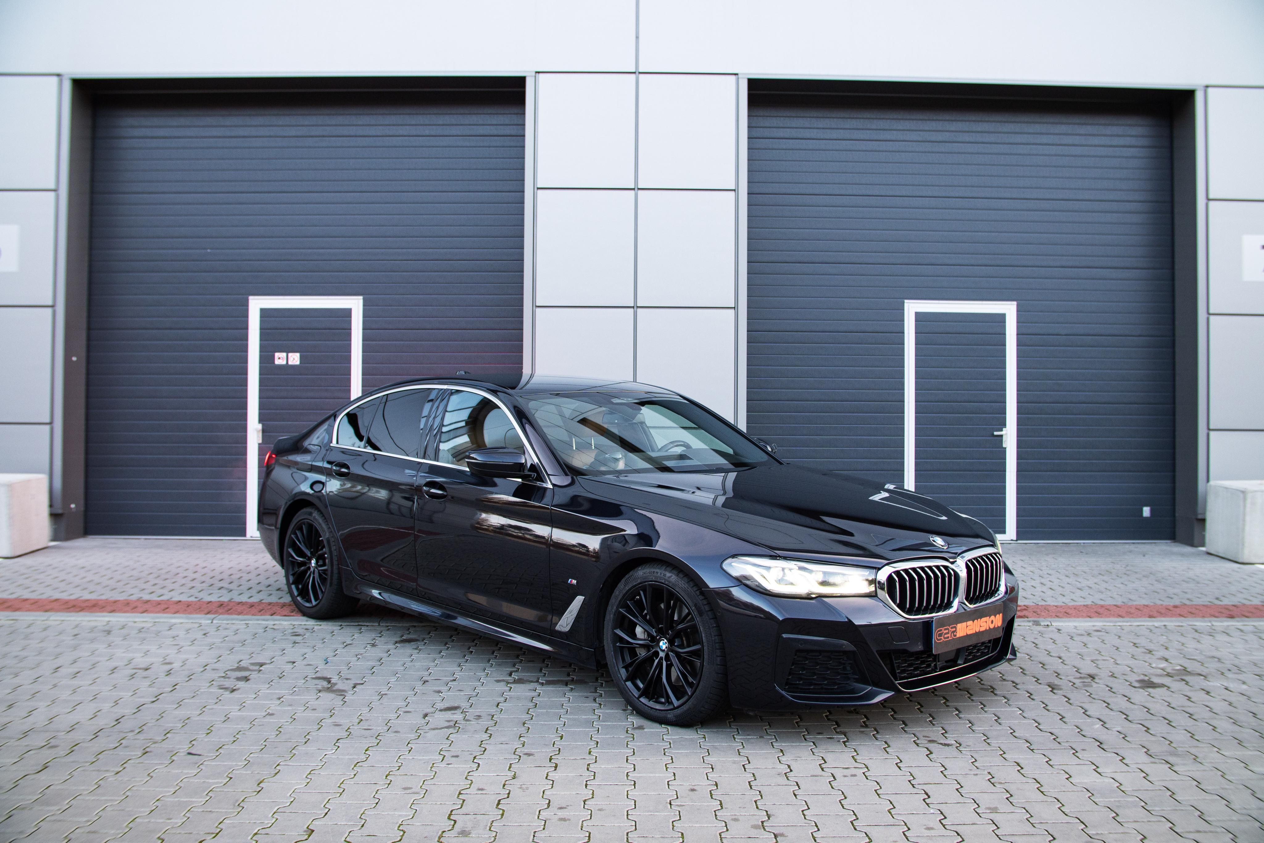 BMW Řada 5, 530d xDrive-M sport/LED/Dakota - fotka 3