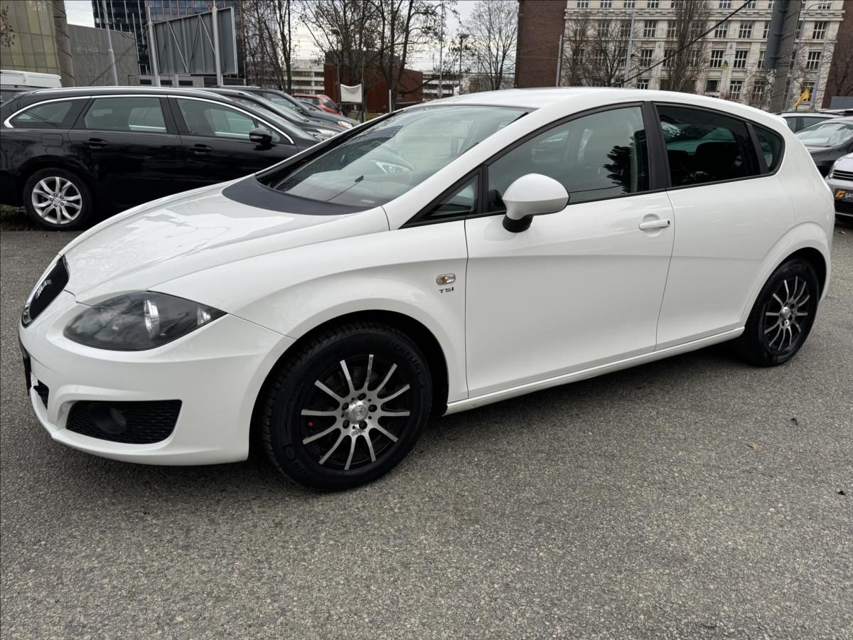 Seat Leon, 1,4 FACELIFT+SPORT+92kw - fotka 3