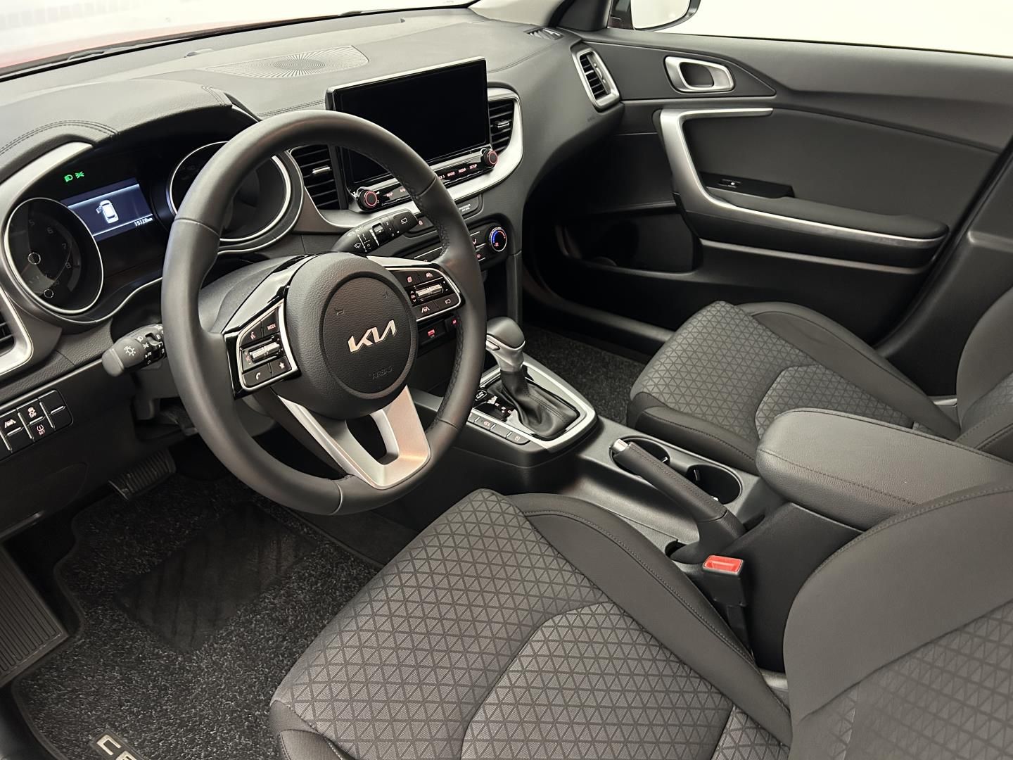 Kia Cee´d, 1.5T-GDi GPF 103kW SPIN (2025) - fotka 6