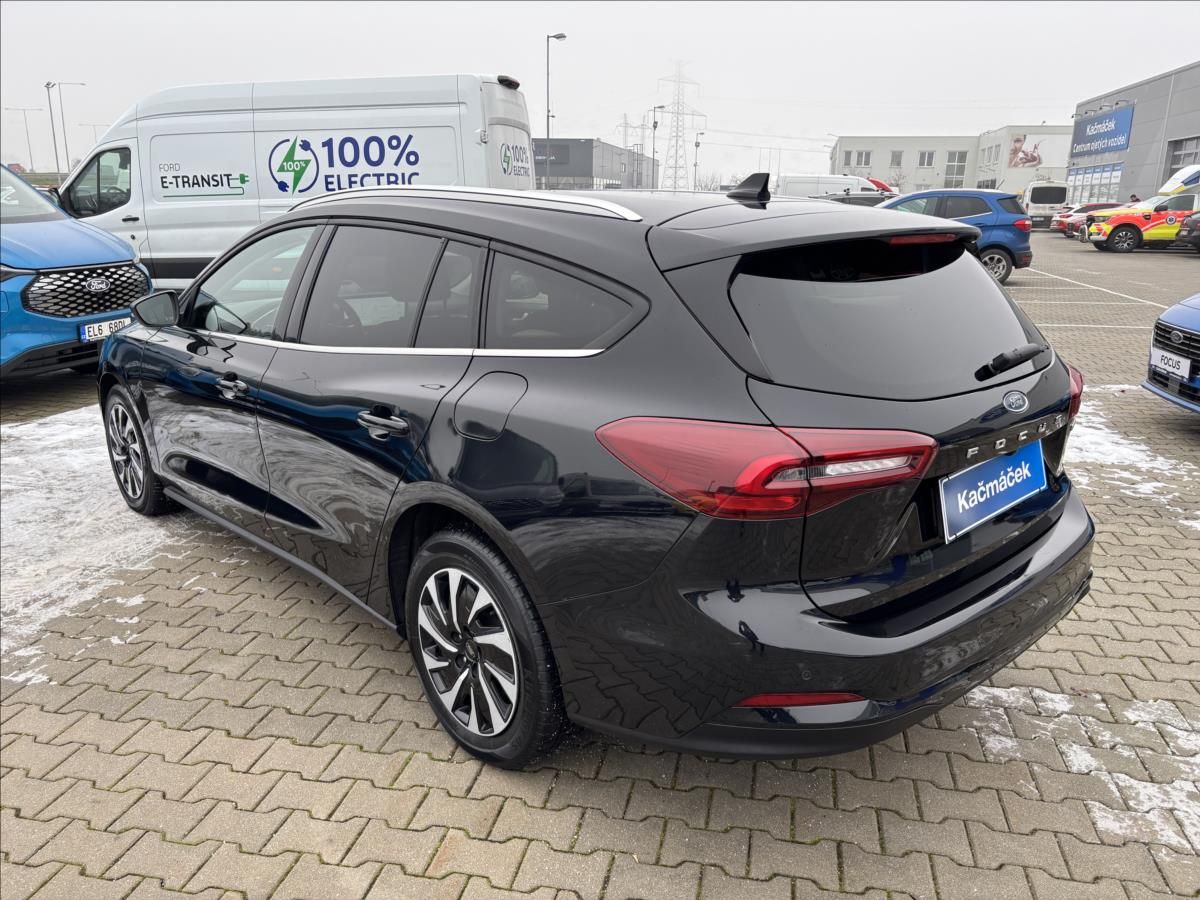 Ford Focus, 1,0 EcoBoost  92kW Titanium AU - fotka 3