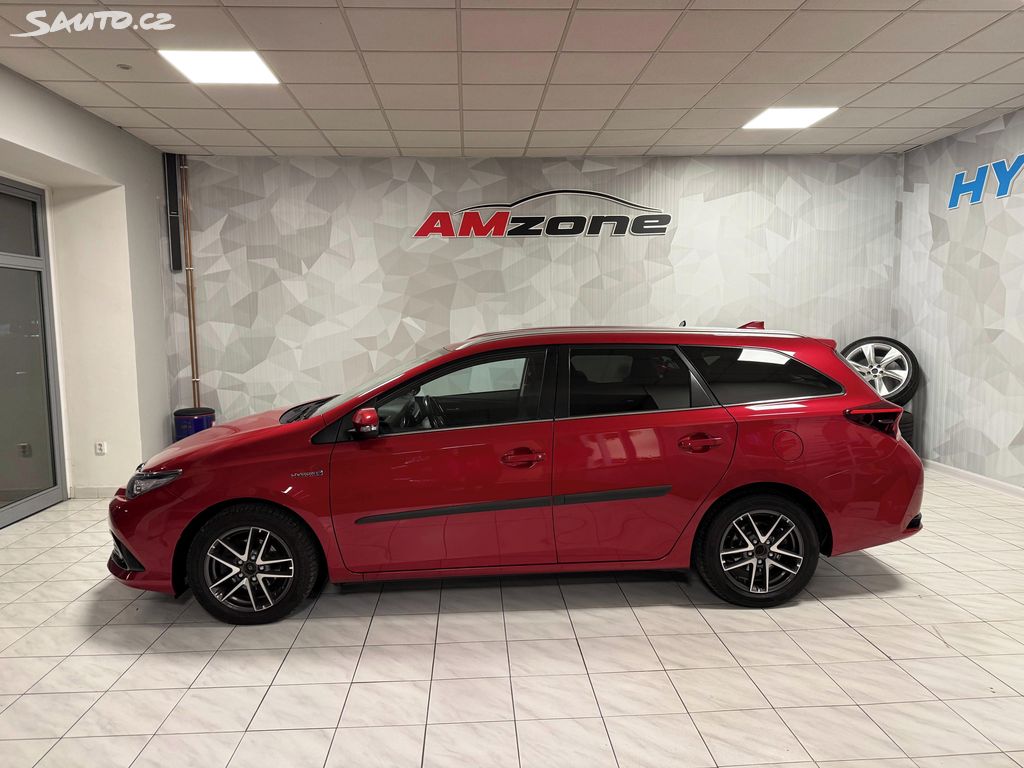 Toyota Auris, fotka 4