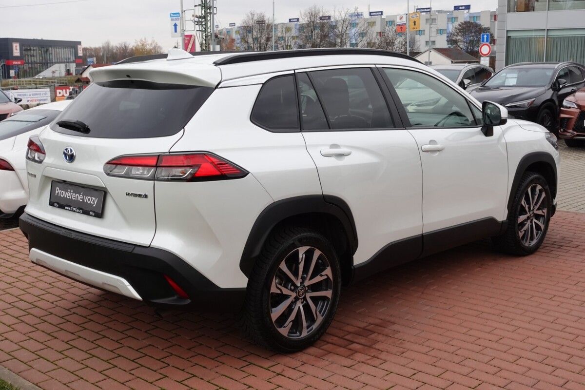 Toyota Corolla Cross, ZLEVNĚNO  2.0HEV Style Tech 4x - fotka 4