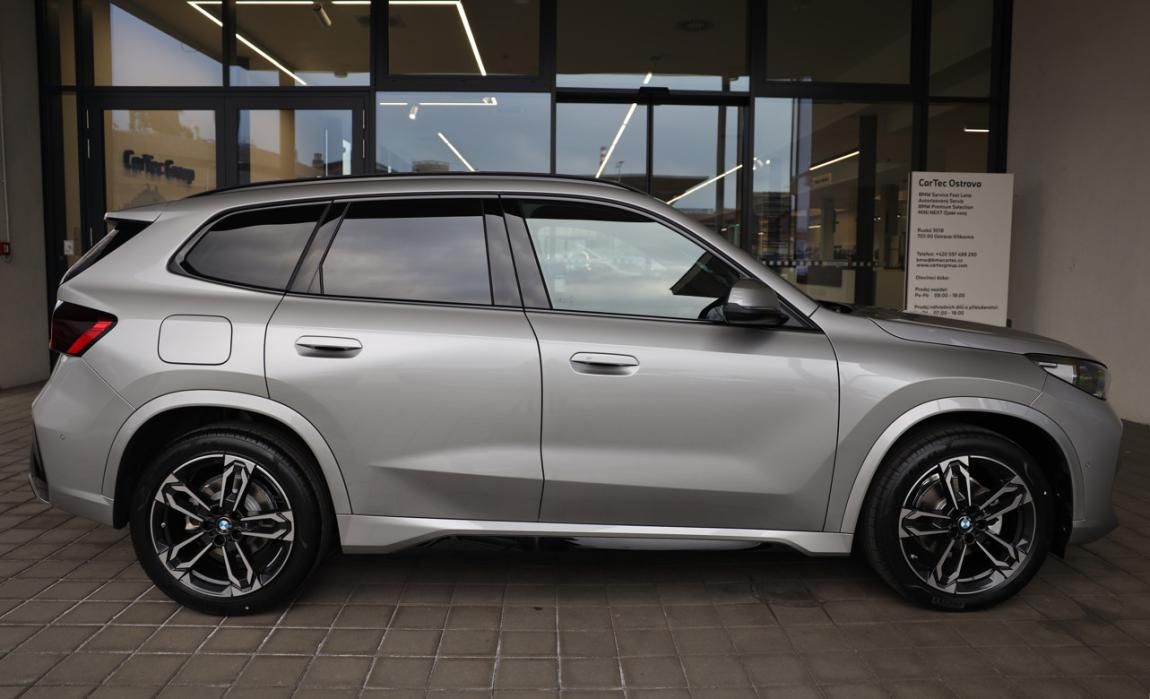 BMW X1, xDrive20d - fotka 4
