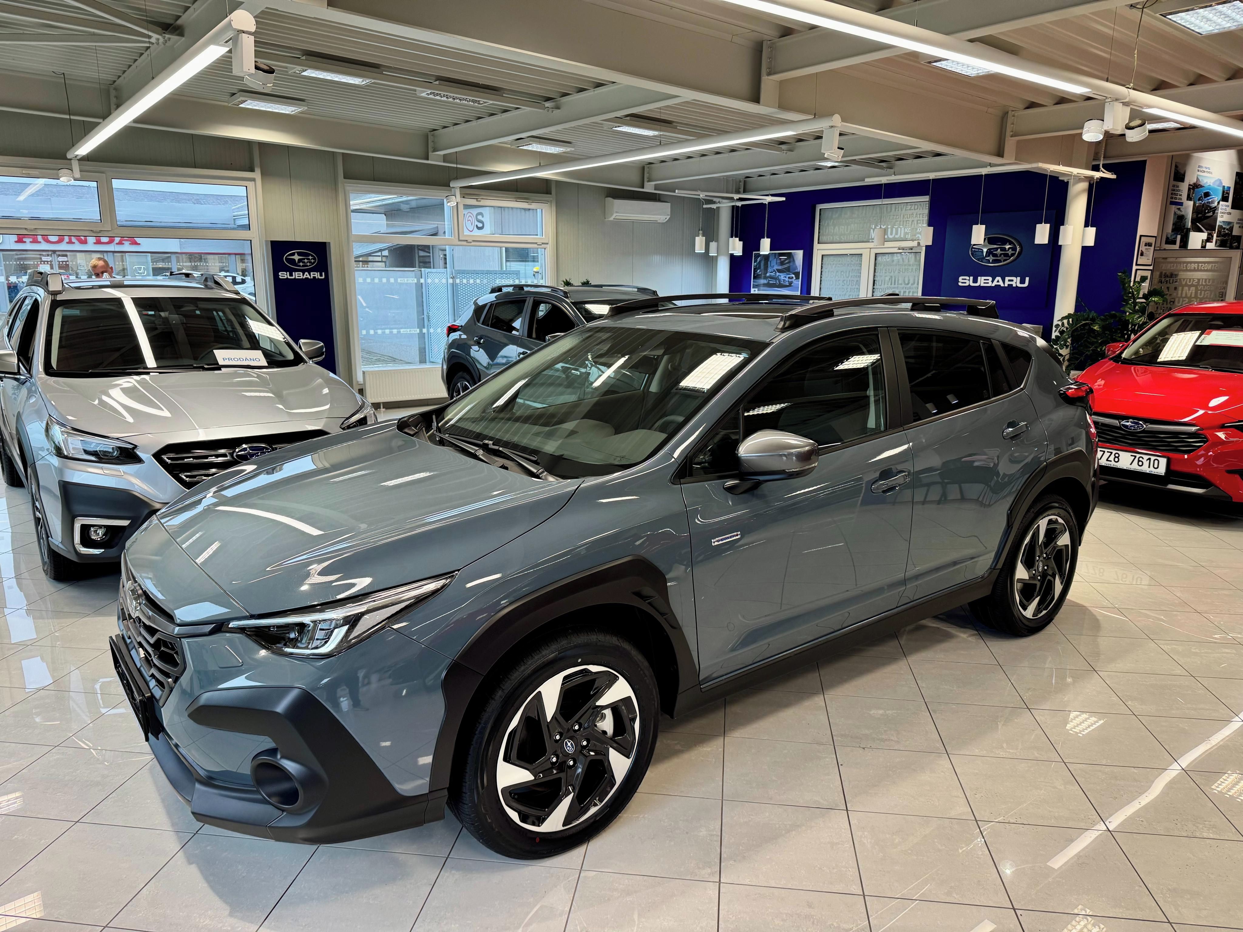 Subaru Crosstrek, Executive