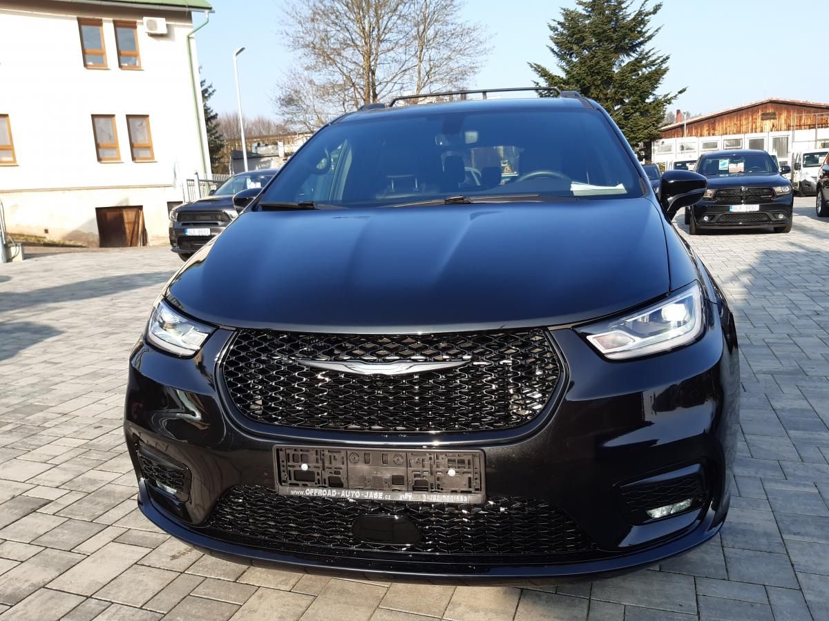 Chrysler Pacifica, 3,6L V6 Hybrid,Plus, DVD,tažné - fotka 2