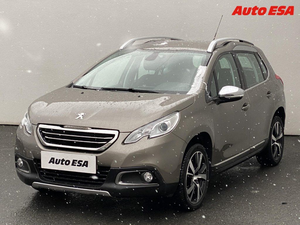 Peugeot 2008, 1.6 HDi,Allure,navi - fotka 3