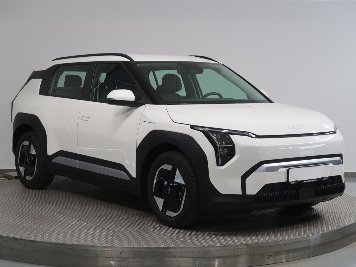 Kia EV3, 150 kW 81,4 KWH  AIR - fotka 6