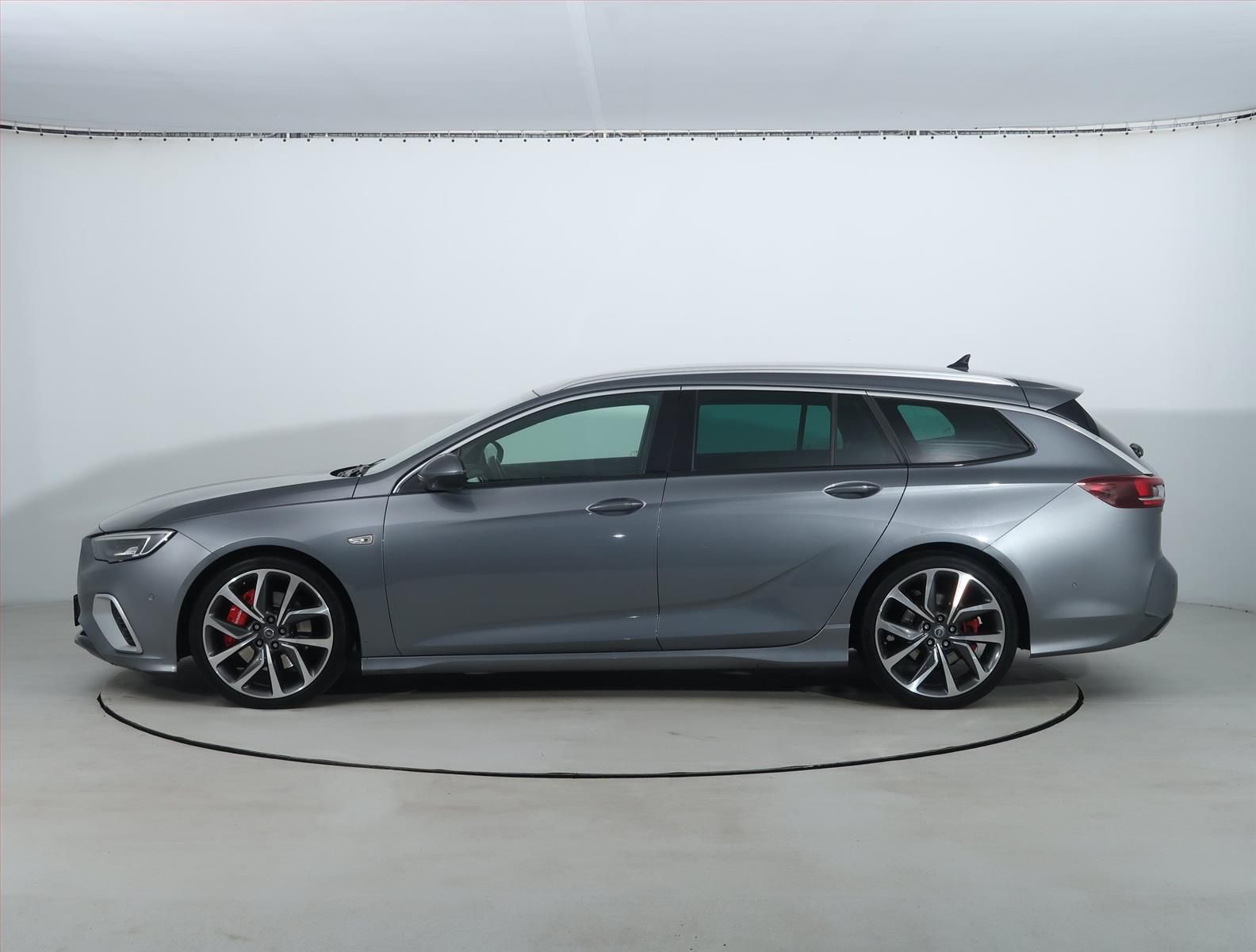 Opel Insignia, 2.0 BiTurbo CDTI, 4X4 - fotka 3