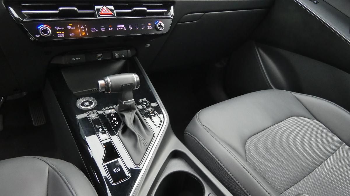 Kia Niro, 1.6 GDI HEV DCT Comfort - fotka 6