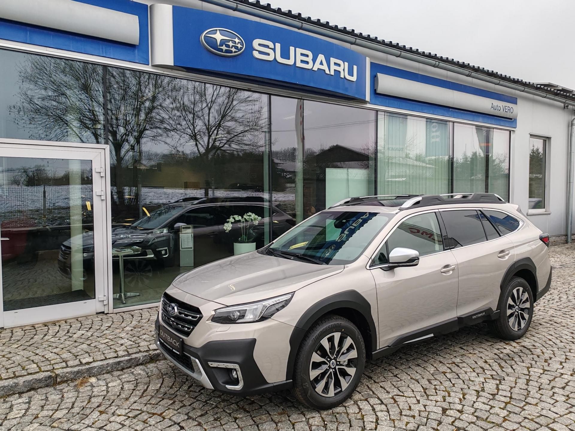 Subaru Outback, 2,5 Touring 4x4