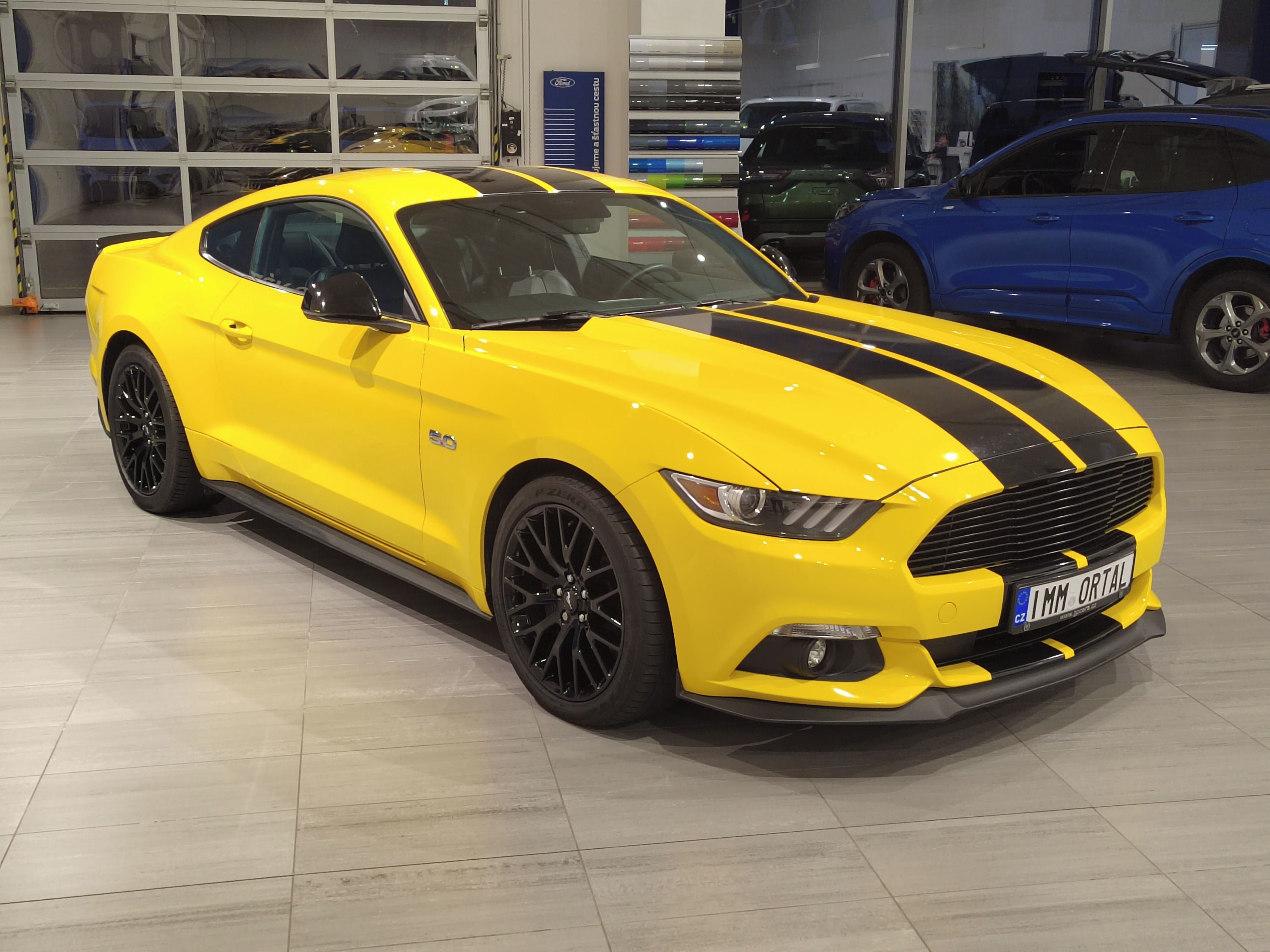 Ford Mustang, GT - fotka 5
