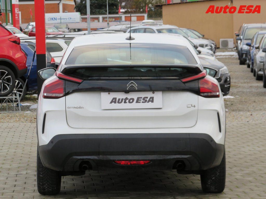 Citroën C4, 1.2 PT,1.maj,ČR,LED,navi - fotka 5