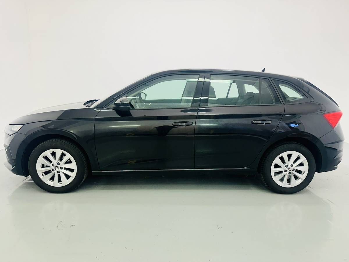 Škoda Scala, Selection 1,0TSI 85kW MT6/J596 - fotka 3