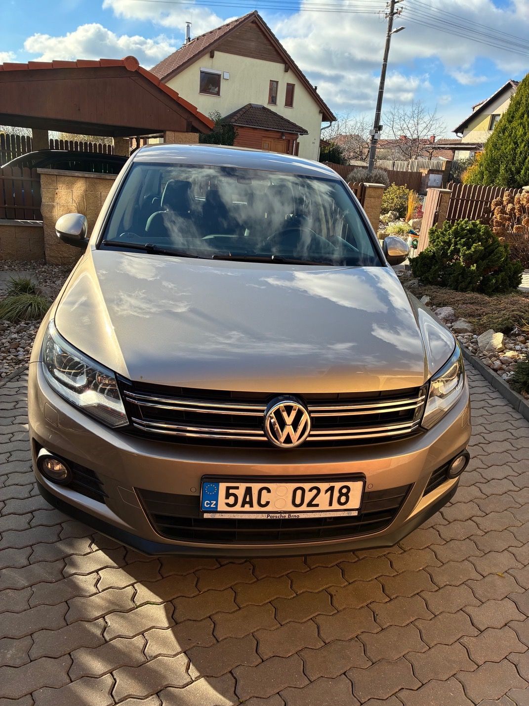 Volkswagen Tiguan - fotka 2