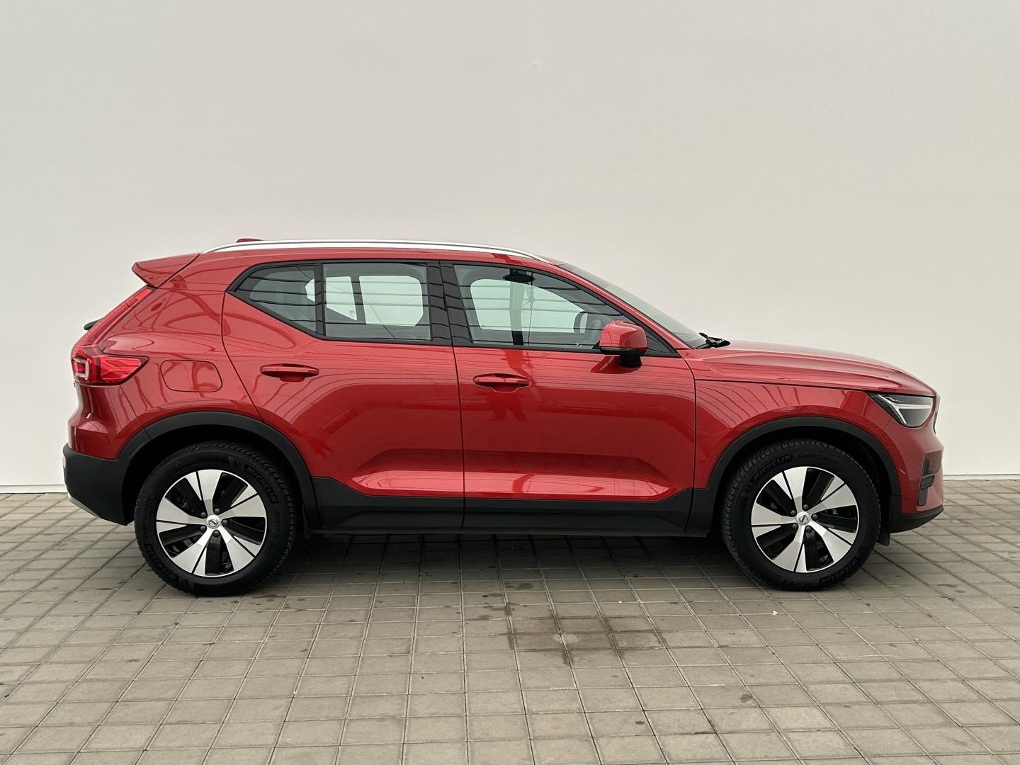 Volvo XC40, 1.5T2 95kW Plus - fotka 5