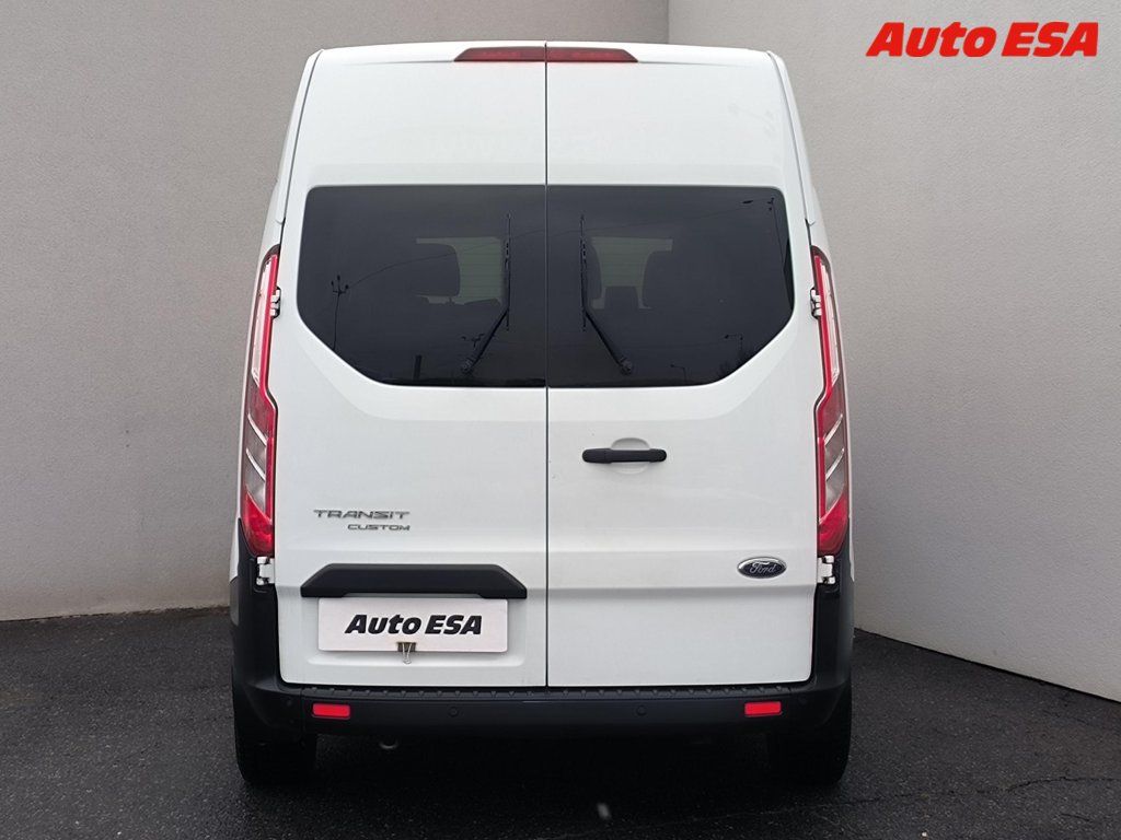 Ford Transit Custom, 2.0TDCi L1H2 9míst,AC,96kW - fotka 5