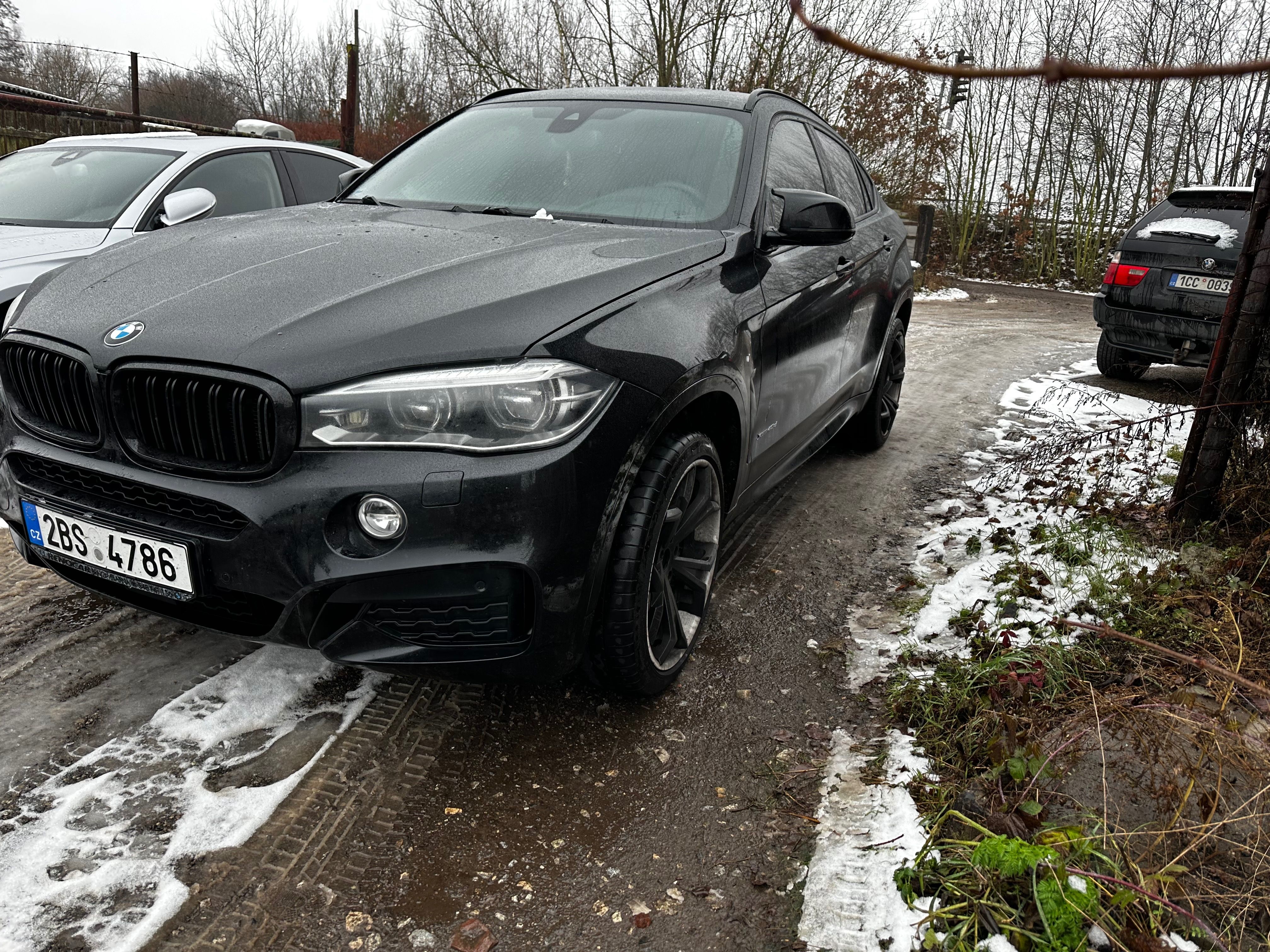 BMW X6, BMW x6 40 D - fotka 4