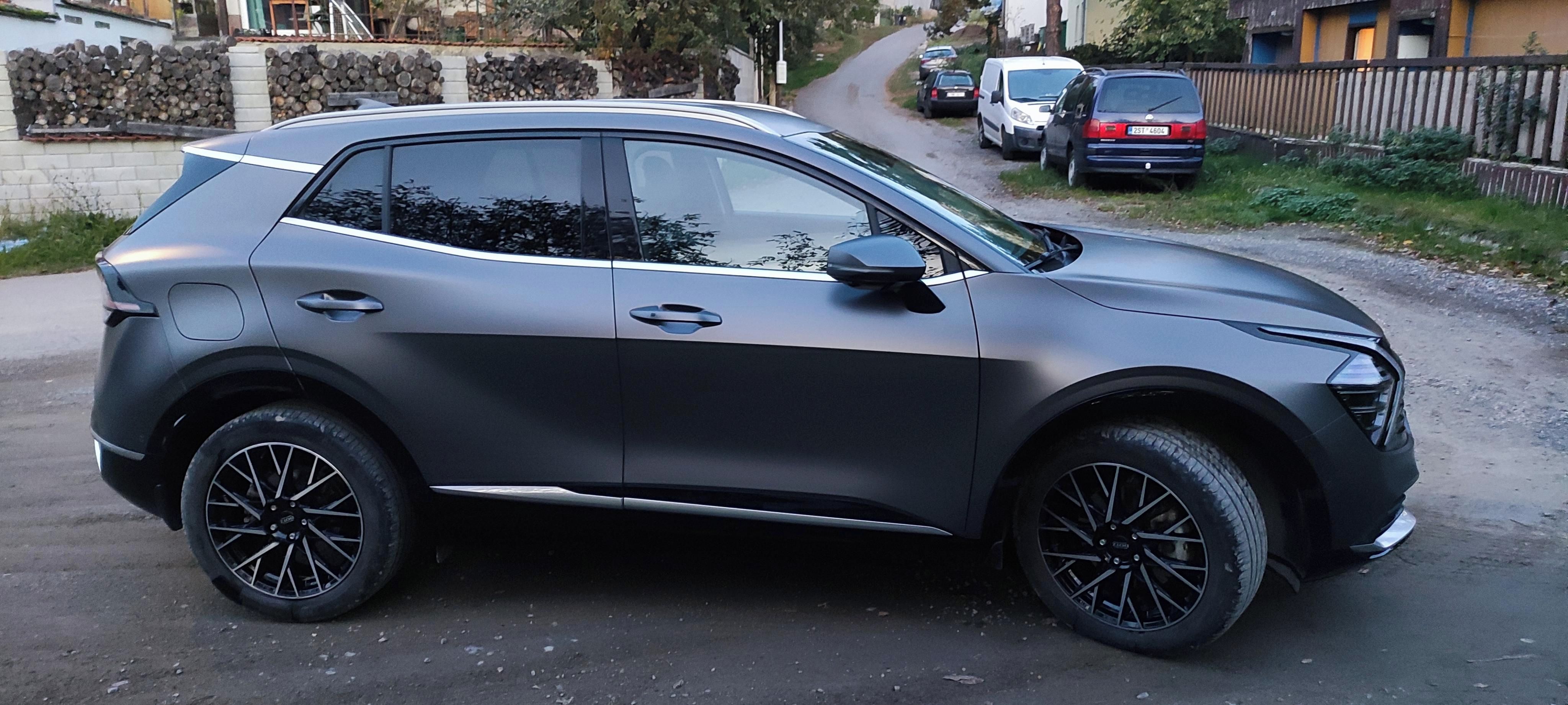 Kia Sportage, PHEV 1,6 T-GDi TOP + packety - fotka 4