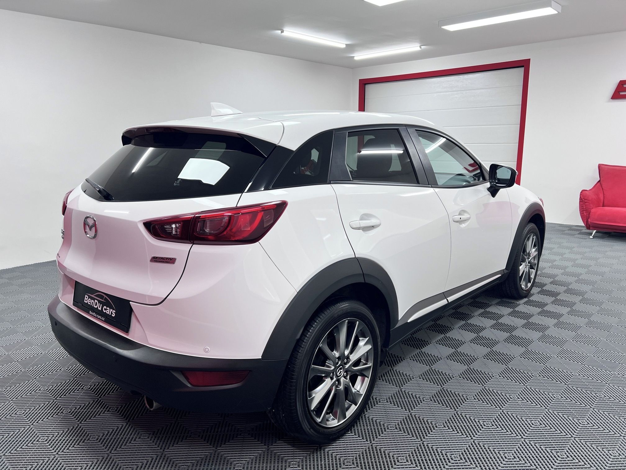 Mazda CX-3, 2.0 Skyactiv-G 110 KW 4x4 - fotka 4