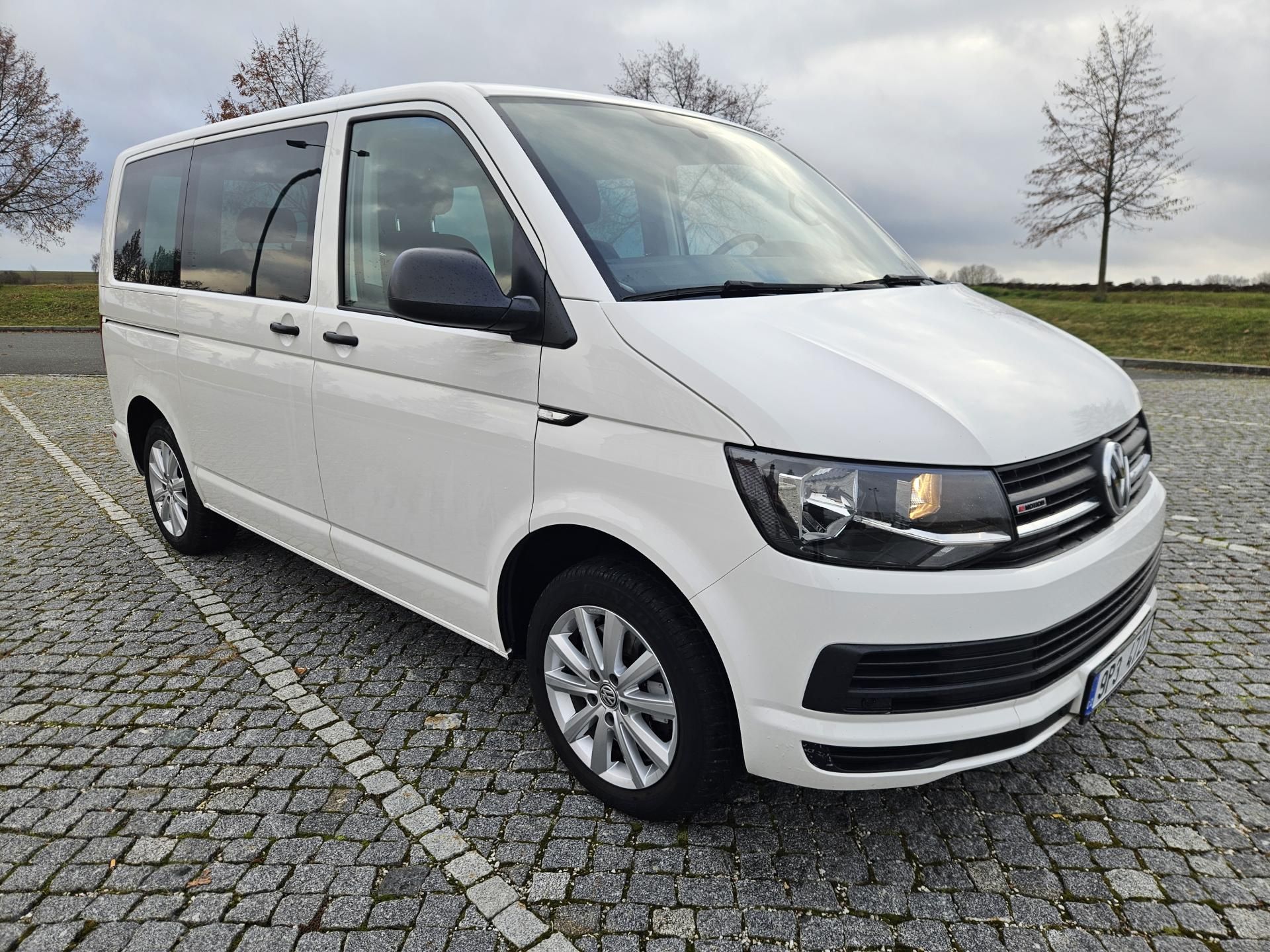 Volkswagen Multivan, 2L 110KW, 4X4, DSG, DPH - fotka 4