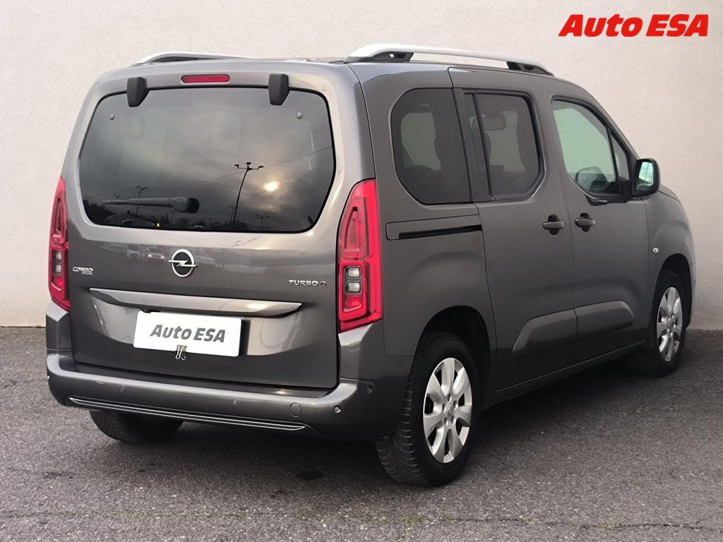 Opel Combo, 1.5CDTi,Life,navi,panor - fotka 4