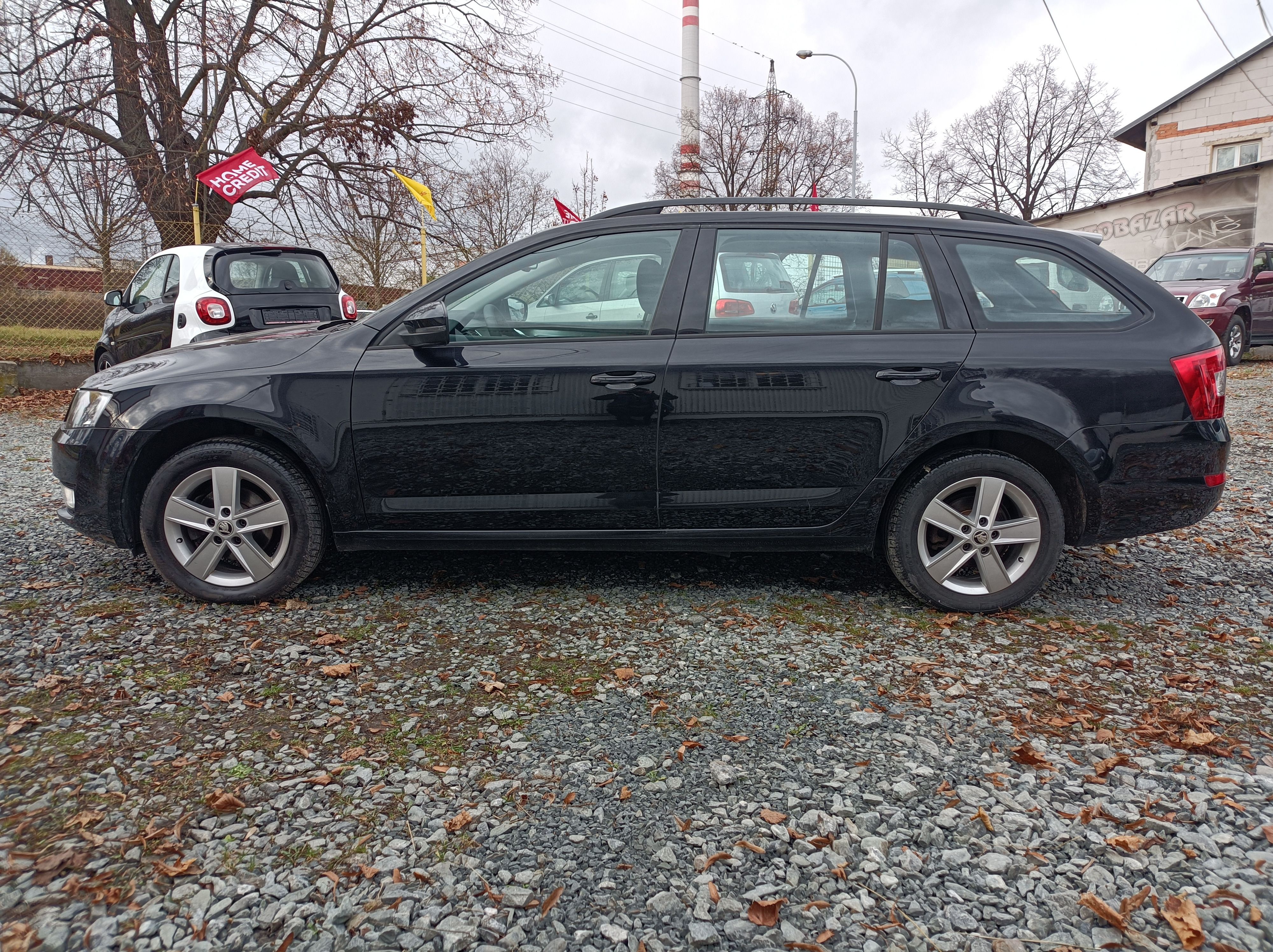 Škoda Octavia, 4x4,1.6 TDi-77 kw,r.14 - fotka 6
