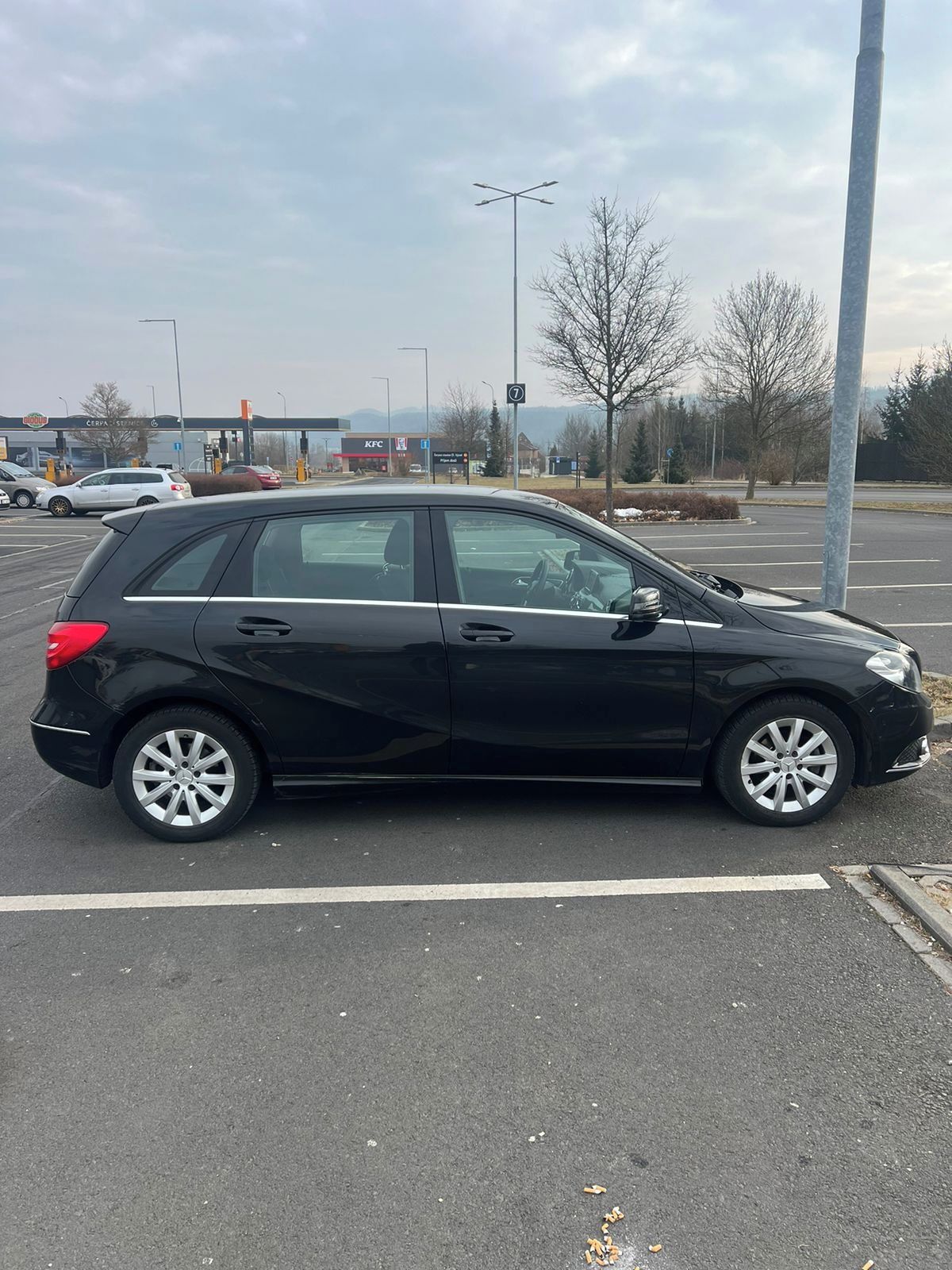 Mercedes-Benz Třídy B, MERCEDES BENZ B 180 - fotka 3