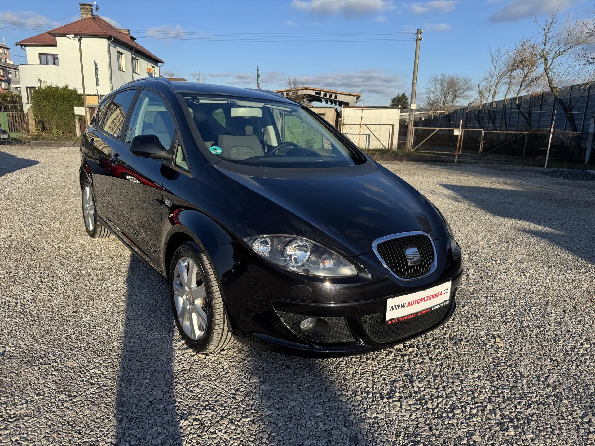 Seat Altea, XL,1.4TSi,SERVISKA,2SADY KOL - fotka 2